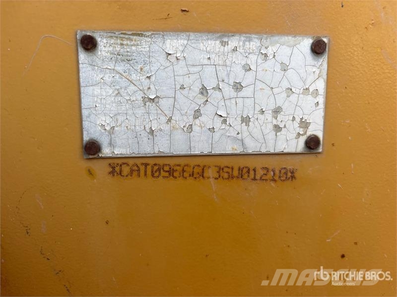 CAT 966G Iekrāvēji uz riteņiem