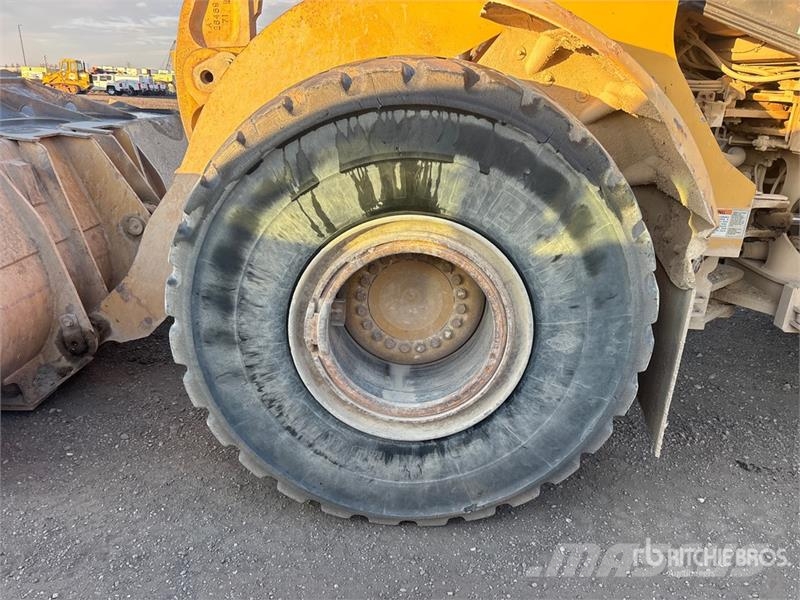 CAT 966G Iekrāvēji uz riteņiem