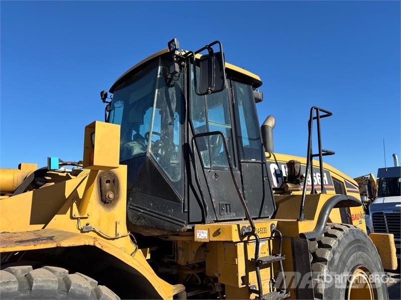CAT 966H Wheel Loader Pale gommate
