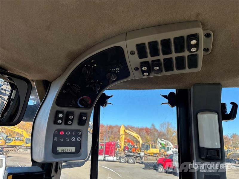 CAT 966H Wheel Loader Pale gommate