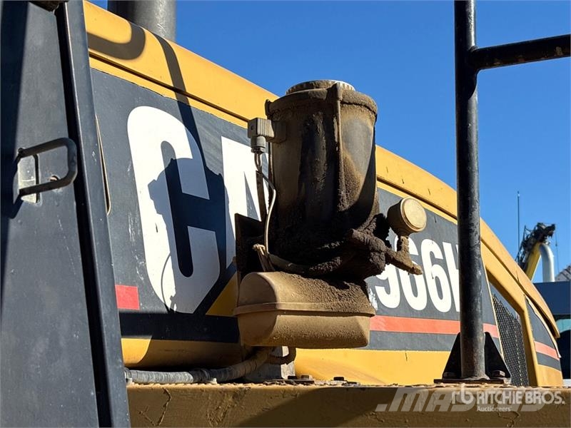 CAT 966H Wheel Loader Pale gommate
