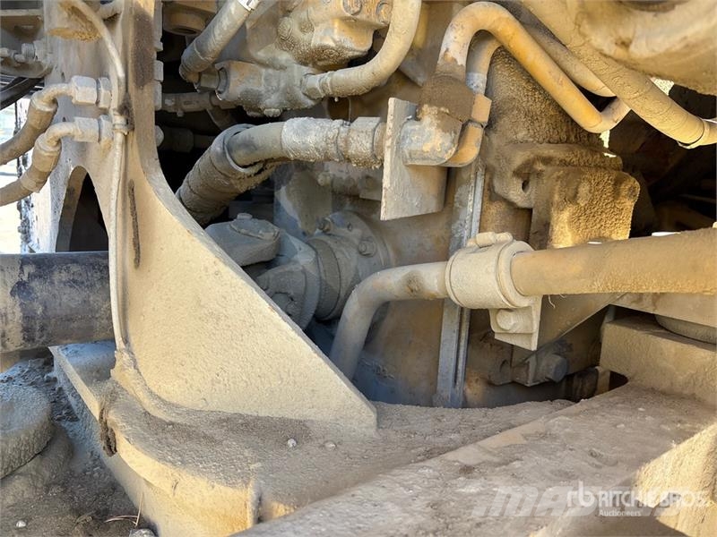 CAT 966H Wheel Loader Pale gommate