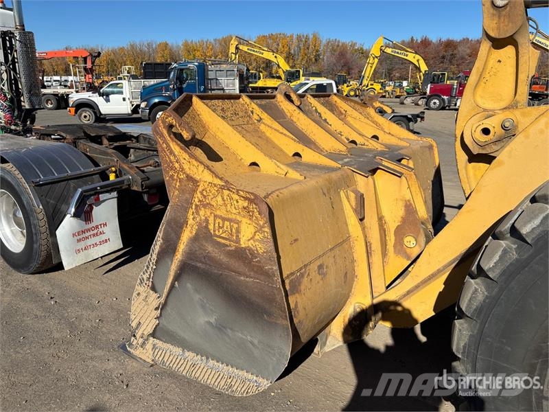 CAT 966H Wheel Loader Pale gommate