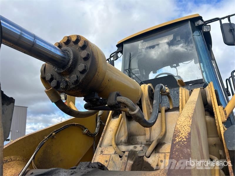 CAT 972H Radlader