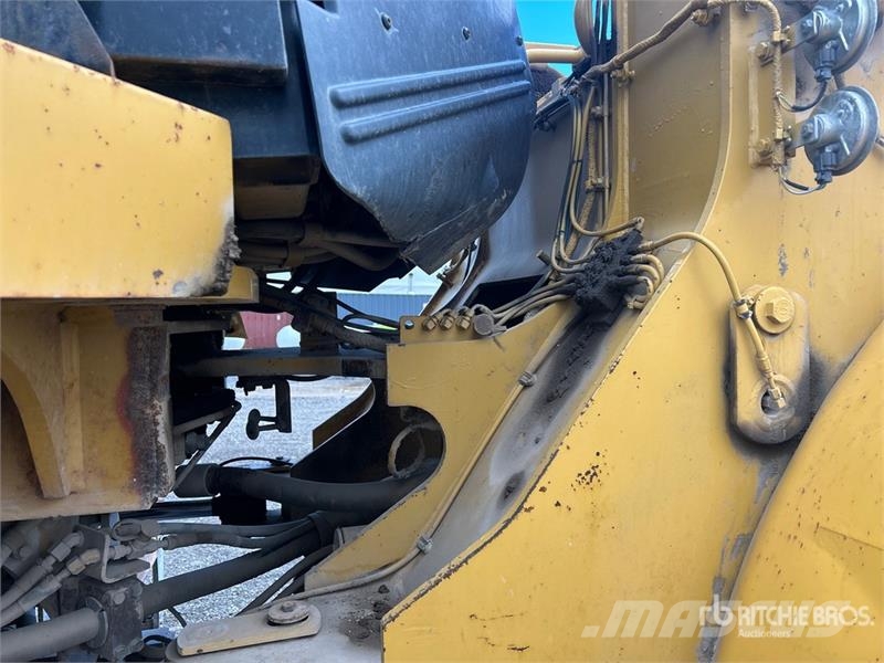 CAT 972H Radlader