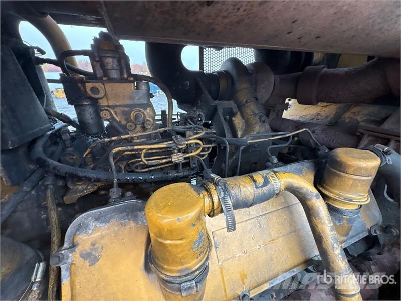 CAT 988B Wheel Loader Radlader