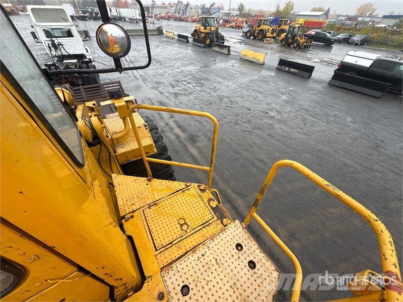 CAT 988B Wheel Loader Radlader
