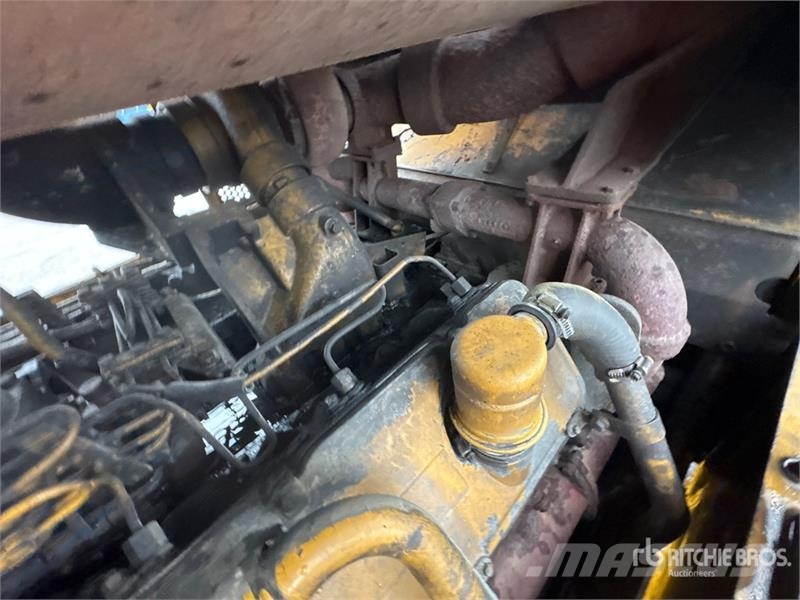 CAT 988B Wheel Loader Radlader
