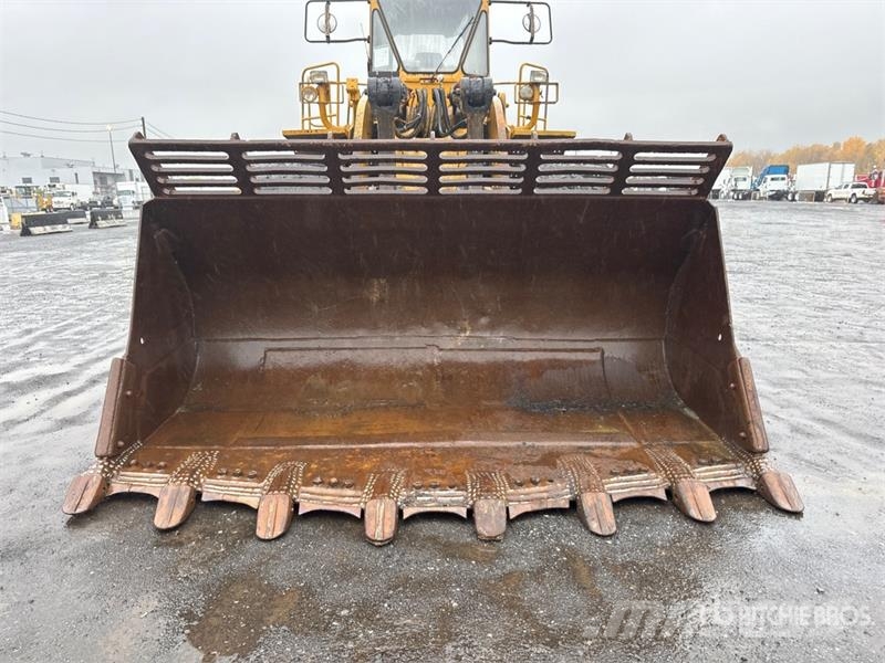 CAT 988B Wheel Loader Radlader