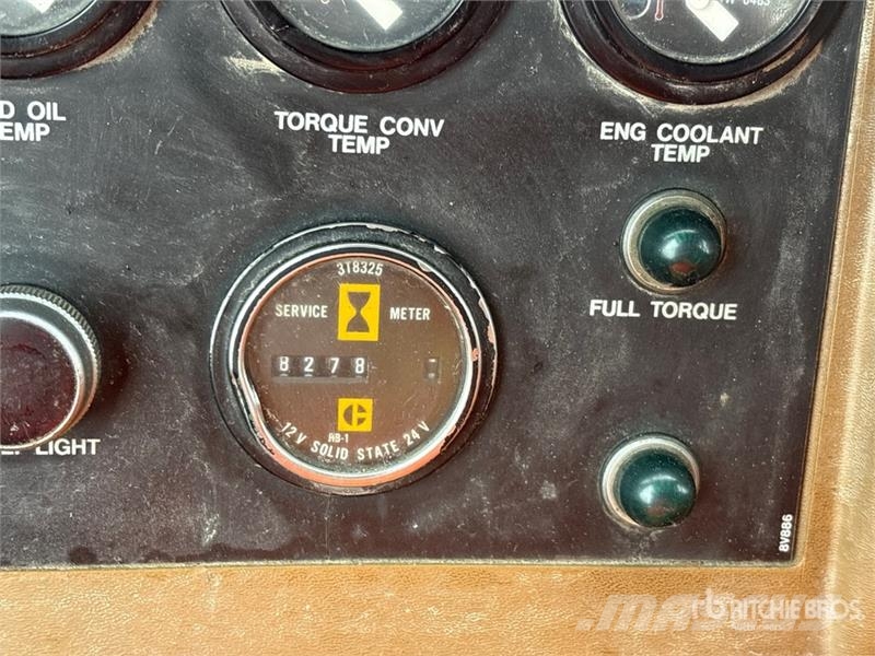 CAT 988B Wheel Loader Kolesové nakladače