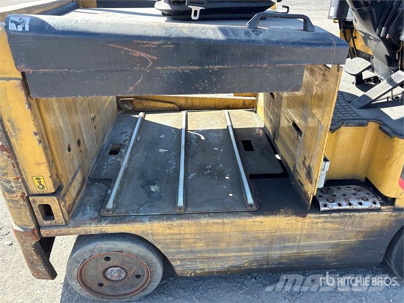 CAT C4000 Kahveltõstukid - muud
