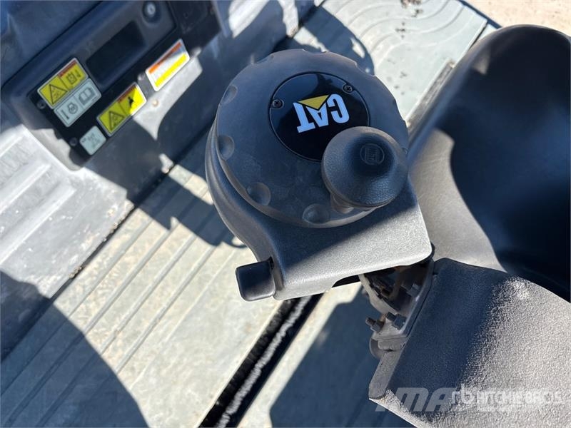 CAT CB-13 Double Drum Roller Valjci sa duplim bubnjem