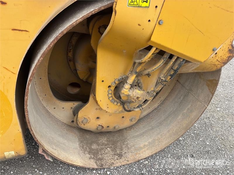 CAT CB-534D Double Drum Roller Rodillos de doble tambor