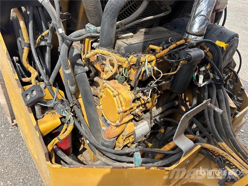 CAT CB-534D Double Drum Roller Rodillos de doble tambor