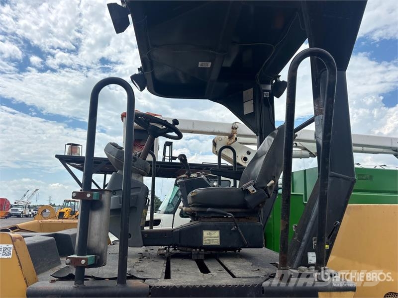 CAT CB-534D Double Drum Roller Rodillos de doble tambor