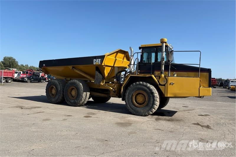 CAT D250E Series II Articulated Dump Truck Dumper - Knickgelenk
