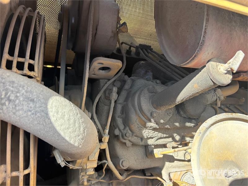 CAT D3B Crawler Dozer Buldožeri guseničari