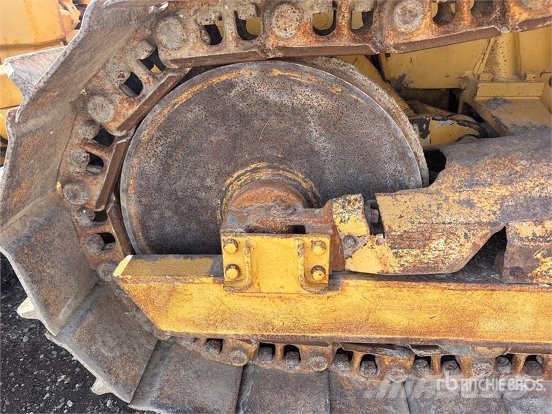 CAT D3B Crawler Dozer Buldožeri guseničari