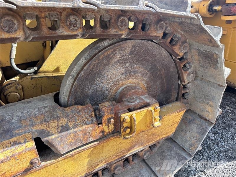 CAT D3B Crawler Dozer Buldožeri guseničari