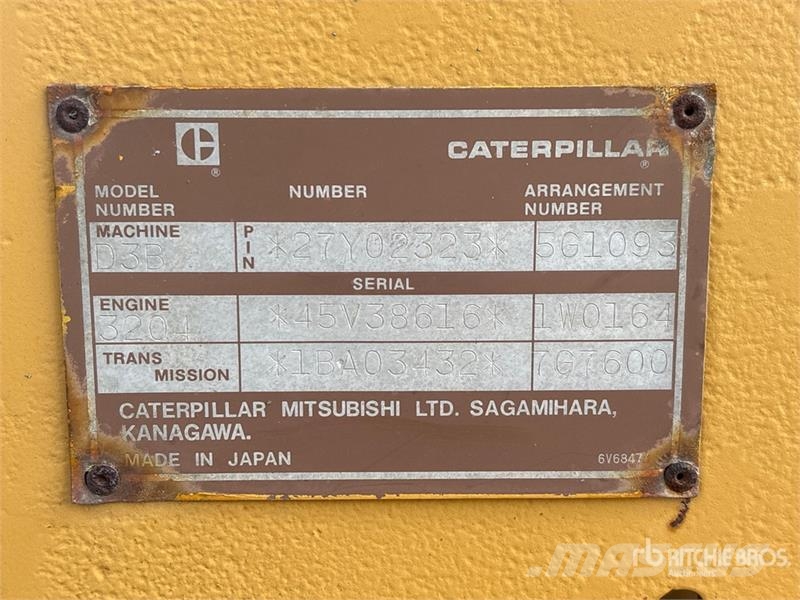 CAT D3B Crawler Dozer Buldožeri guseničari