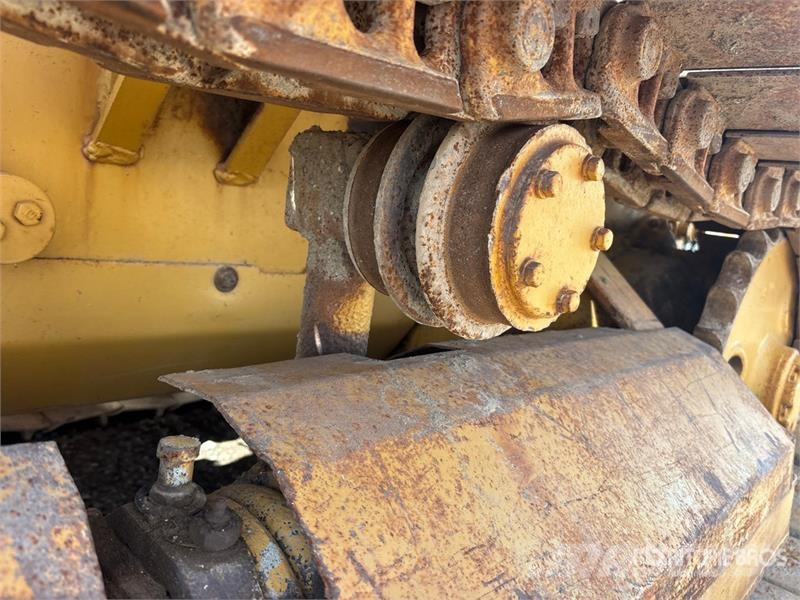 CAT D3B Crawler Dozer Buldožeri guseničari