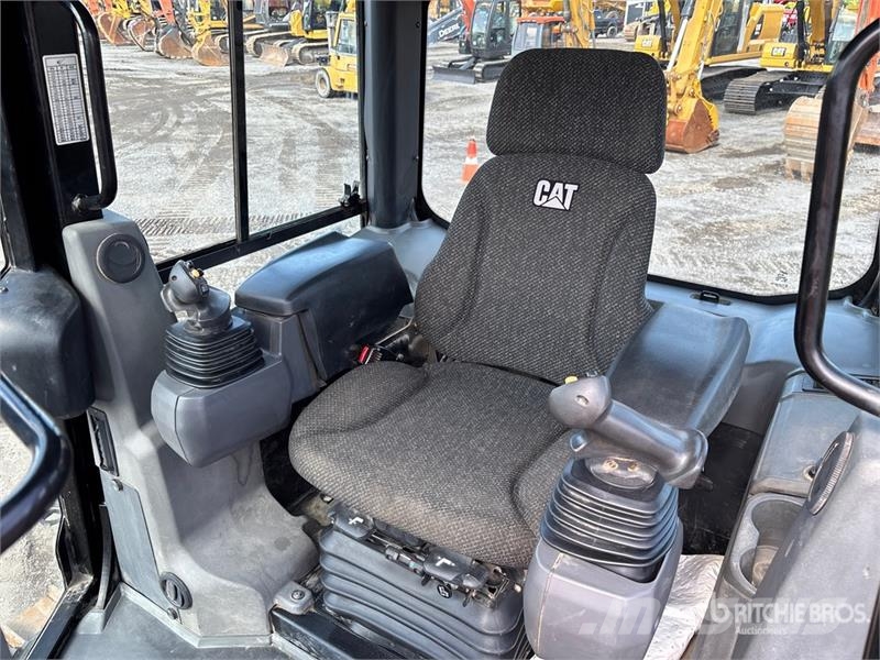 CAT D4K2 LGP Crawler Dozer Bulldozer på larvebånd