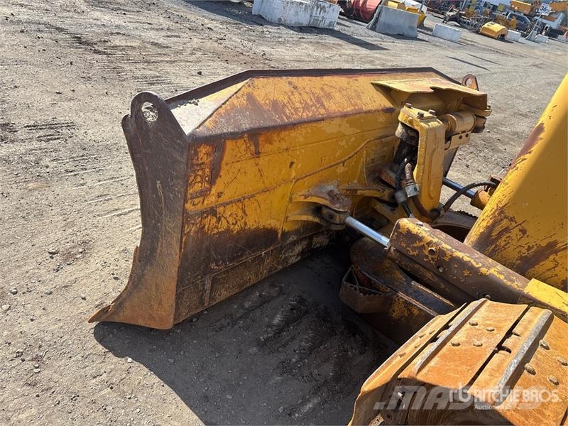 CAT D5N XL Гусеничні бульдозери