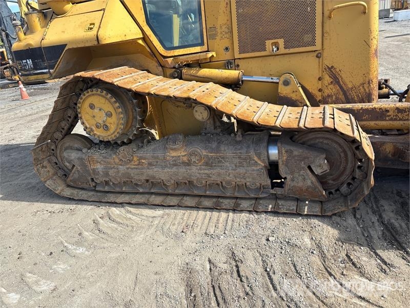 CAT D5N XL Гусеничні бульдозери