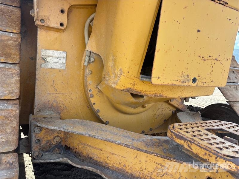 CAT D5N XL Гусеничні бульдозери