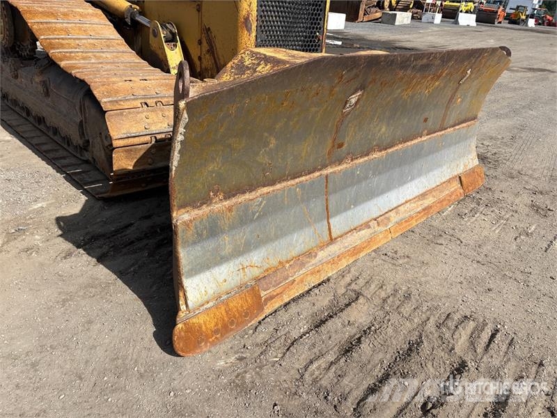 CAT D5N XL Гусеничні бульдозери