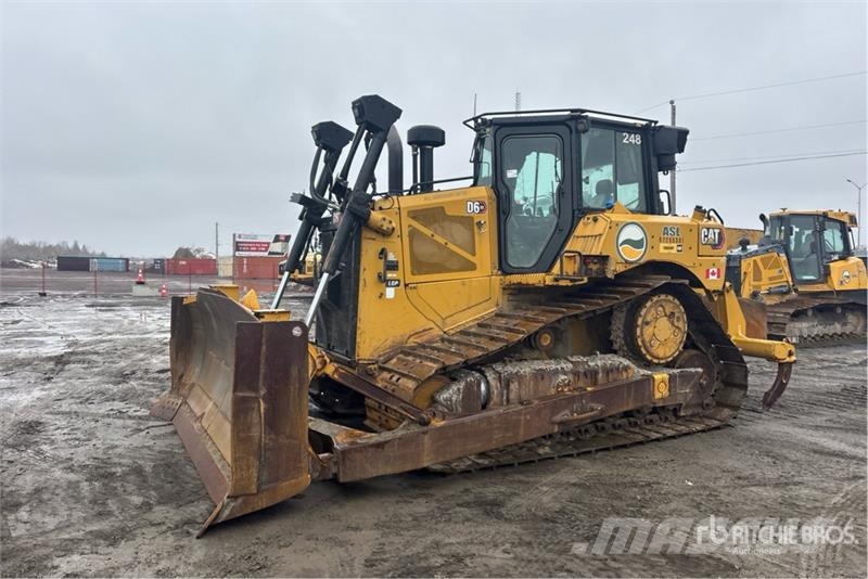 CAT D6 XE Bulldozer