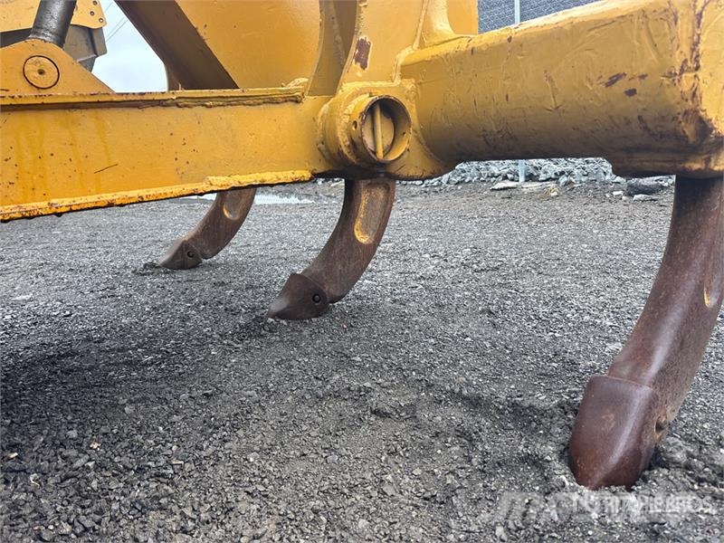 CAT D6 XE Bulldozer