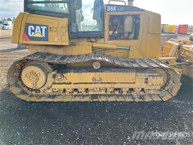CAT D6K LGP Гусеничные бульдозеры