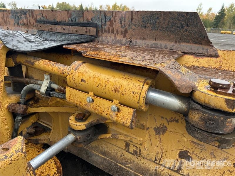 CAT D6K LGP Buldožeri guseničari