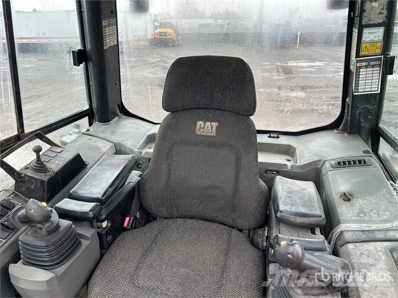 CAT D6K LGP Buldožeri guseničari