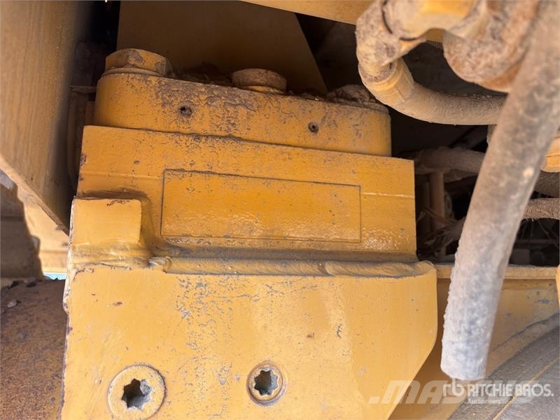 CAT D6R LGP Series III Гусеничні бульдозери