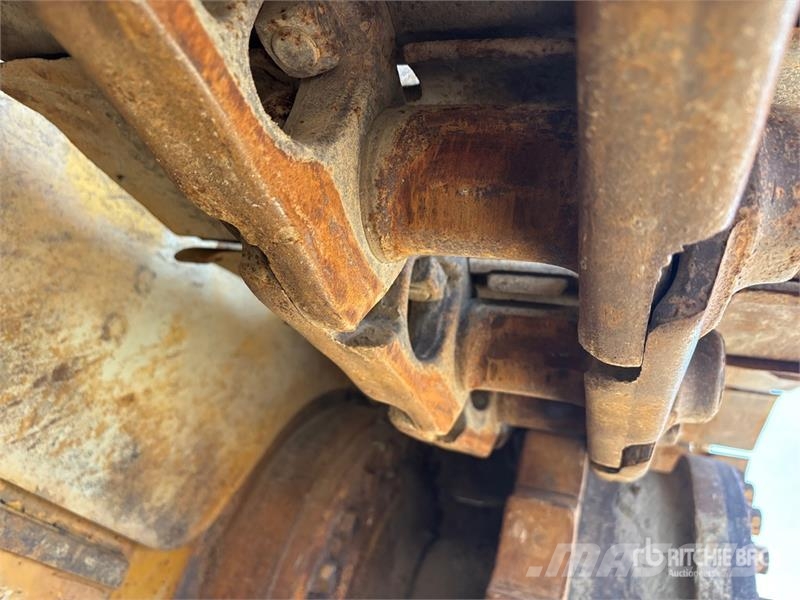 CAT D6R XL 履带式推土机