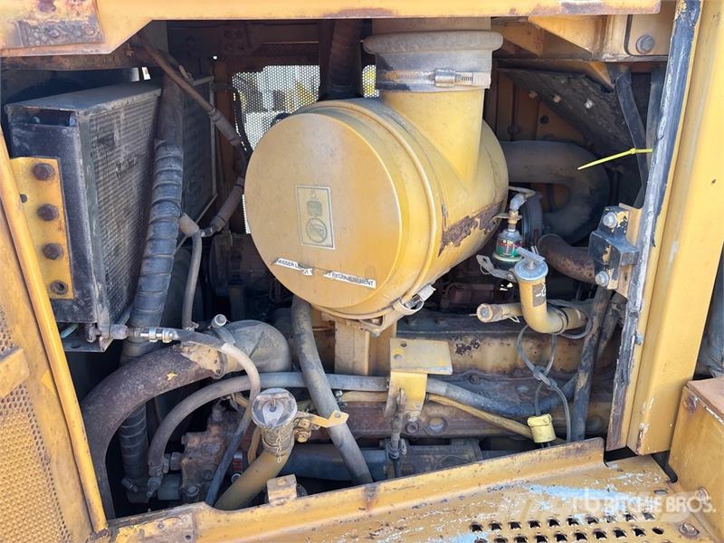 CAT D6R XL 履带式推土机