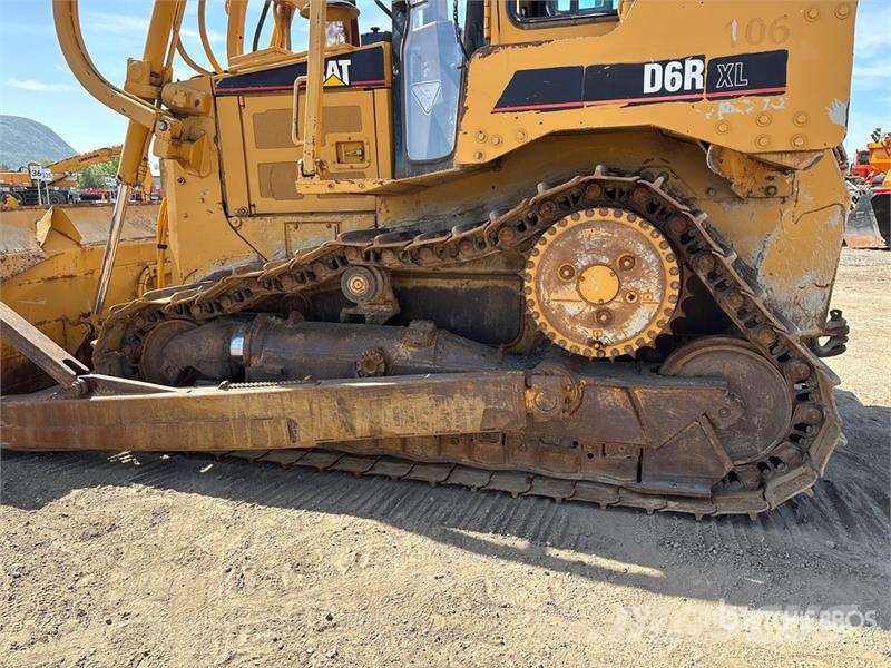 CAT D6R XL 履带式推土机