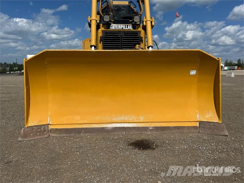 CAT D6T XL Гусеничные бульдозеры