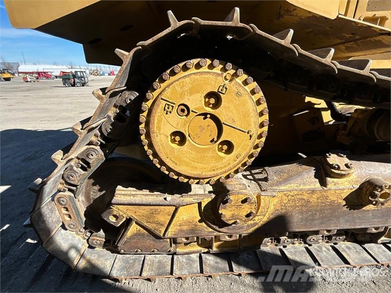CAT D6T XL Crawler Dozer Bulldozer