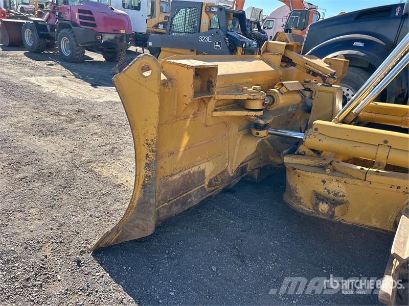 CAT D6T XL Crawler Dozer Bulldozer