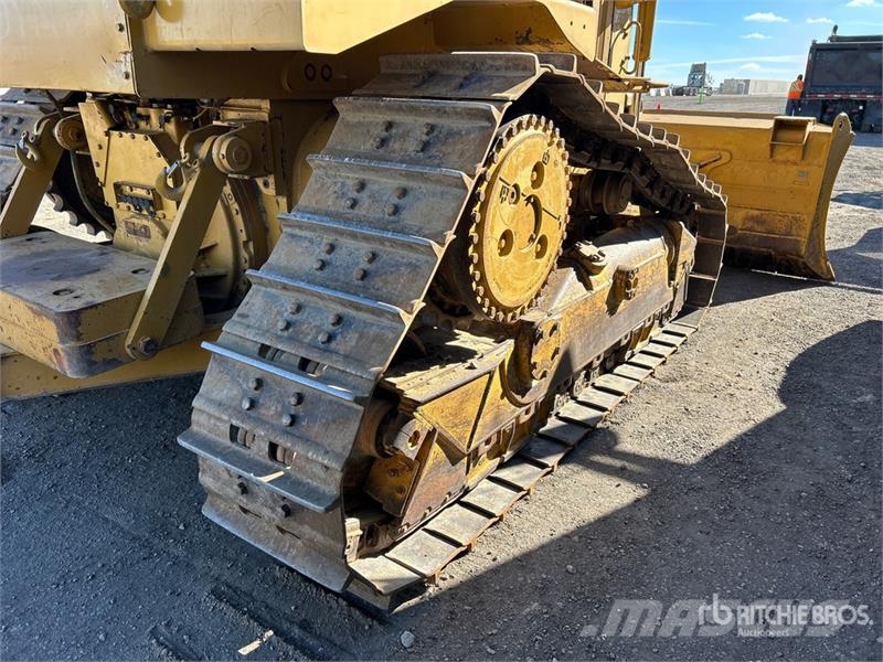 CAT D6T XL Crawler Dozer Bulldozer