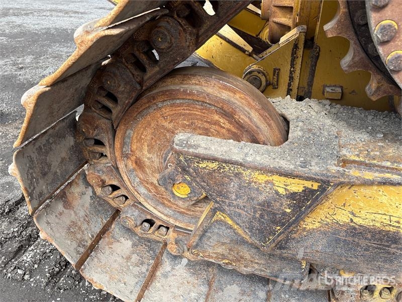 CAT D6T XW Crawler Dozer Гусеничні бульдозери