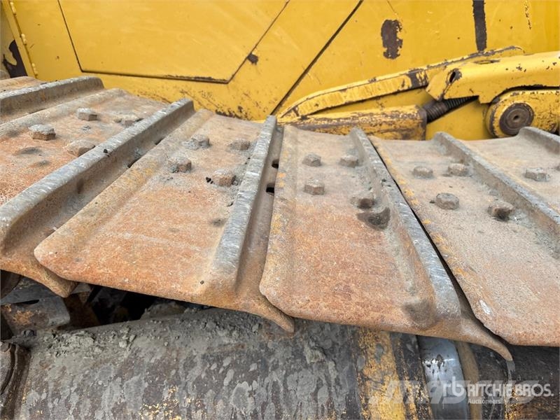 CAT D6T XW Crawler Dozer Гусеничні бульдозери