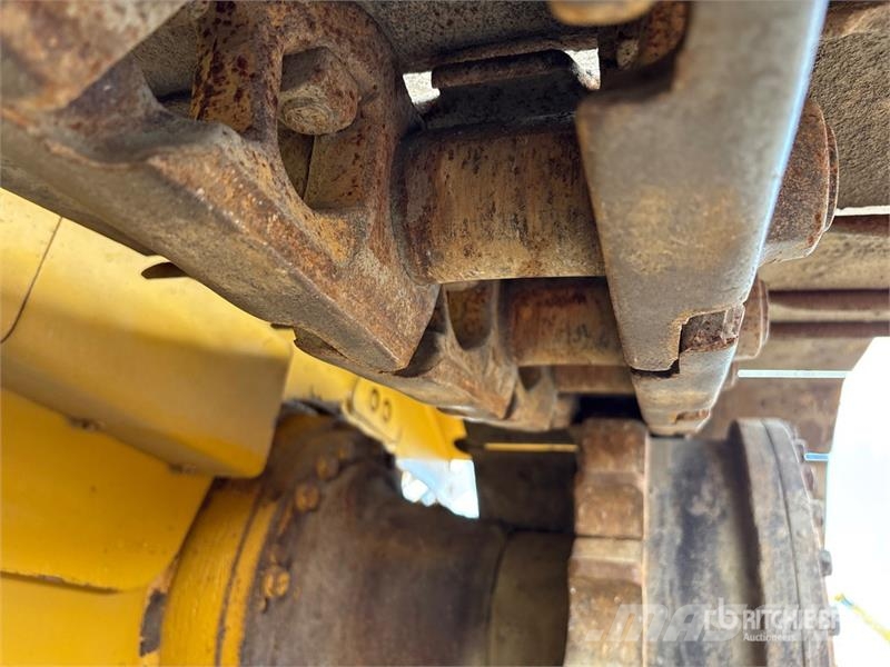 CAT D6T XW Crawler Dozer Гусеничні бульдозери