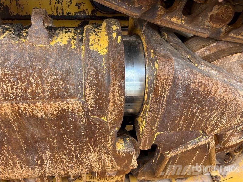 CAT D6T XW Crawler Dozer Гусеничные бульдозеры