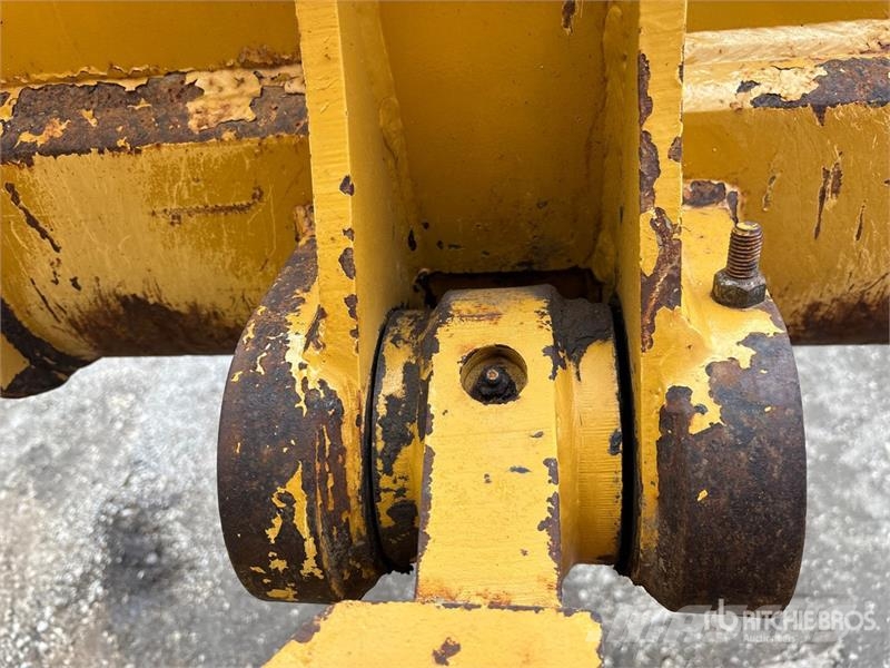 CAT D6T XW Crawler Dozer Гусеничні бульдозери