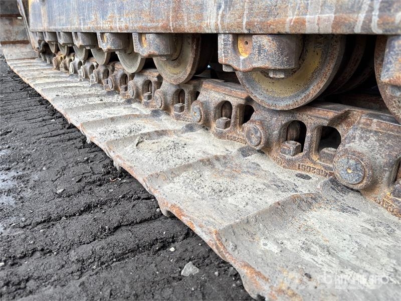 CAT D6T XW Crawler Dozer Гусеничні бульдозери