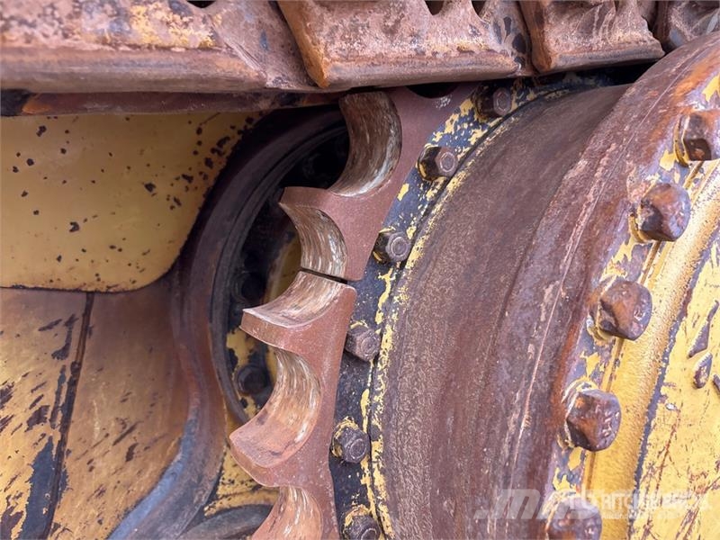 CAT D6T XW Crawler Dozer Гусеничные бульдозеры